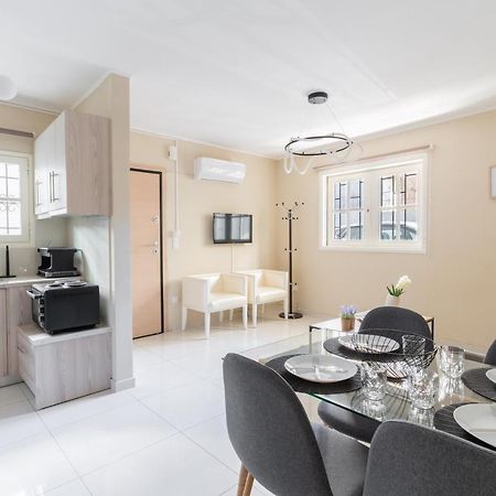 אתונה Aiolos Cozy Alimos Center Apartment Near The Sea מראה חיצוני תמונה